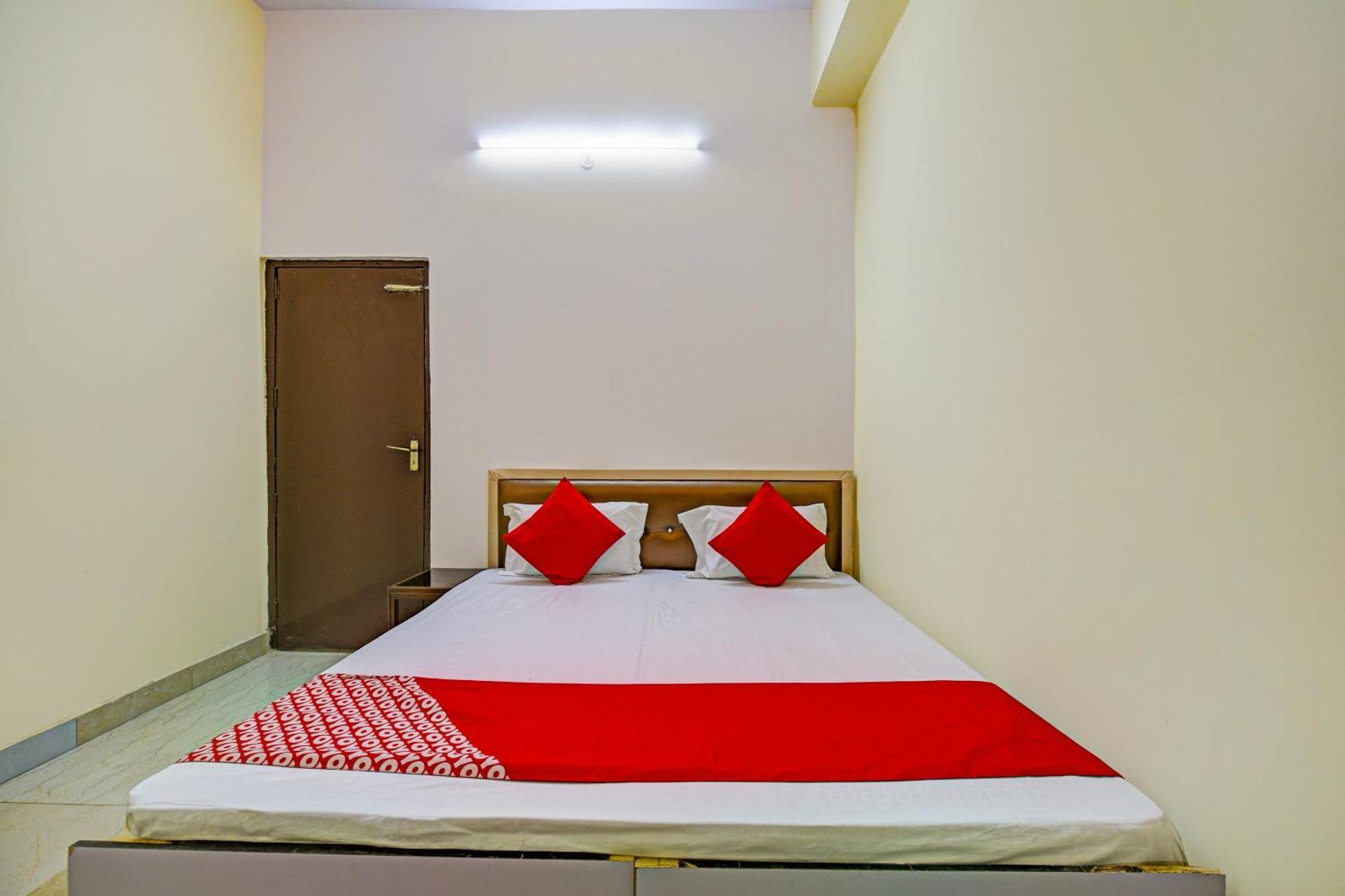 Hotel O Aj Star Hotel Faridabad Zewnętrze zdjęcie