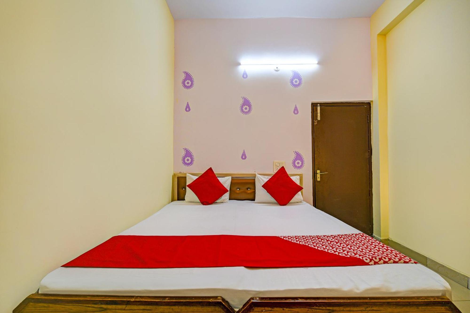 Hotel O Aj Star Hotel Faridabad Zewnętrze zdjęcie