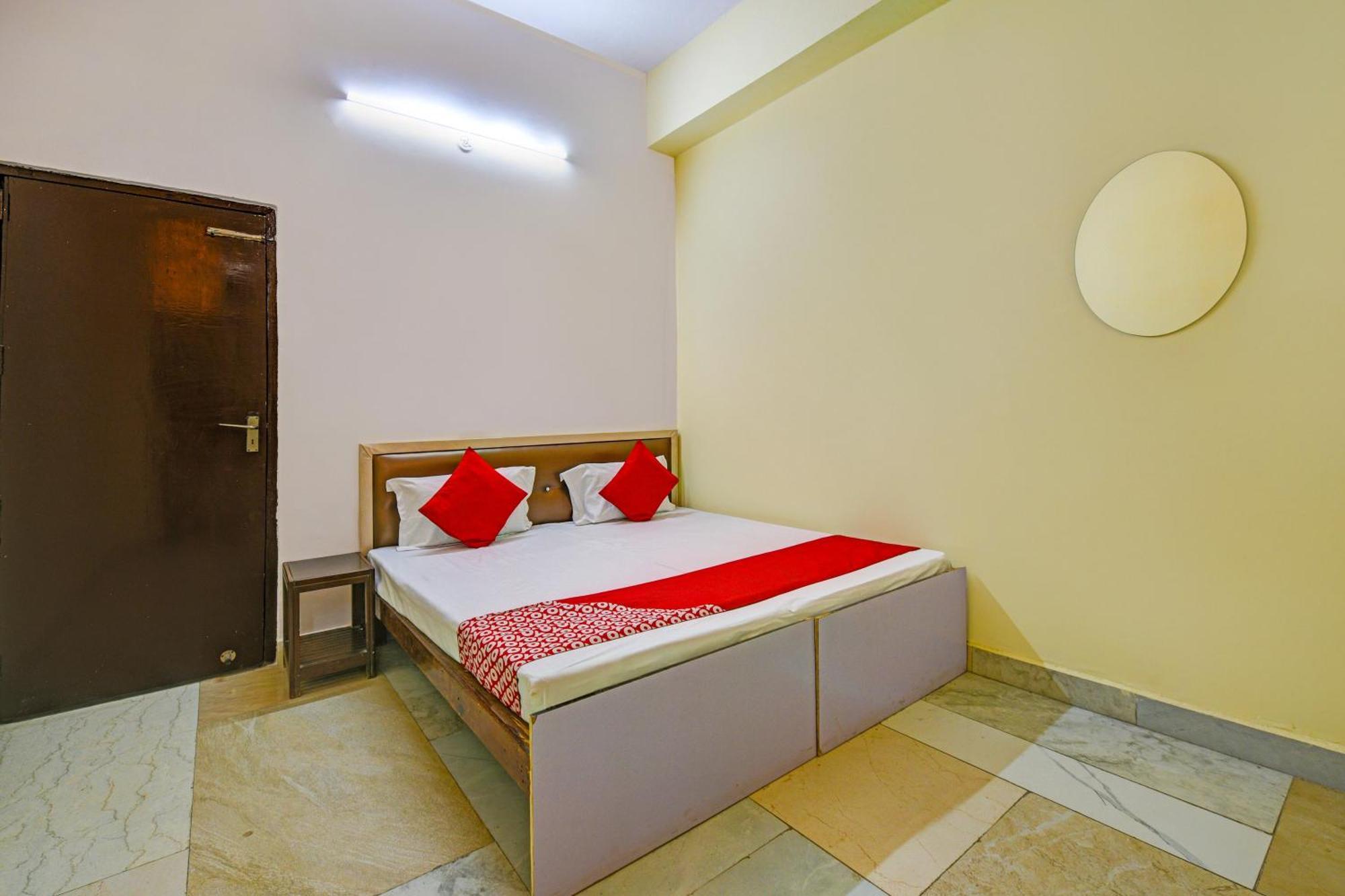 Hotel O Aj Star Hotel Faridabad Zewnętrze zdjęcie